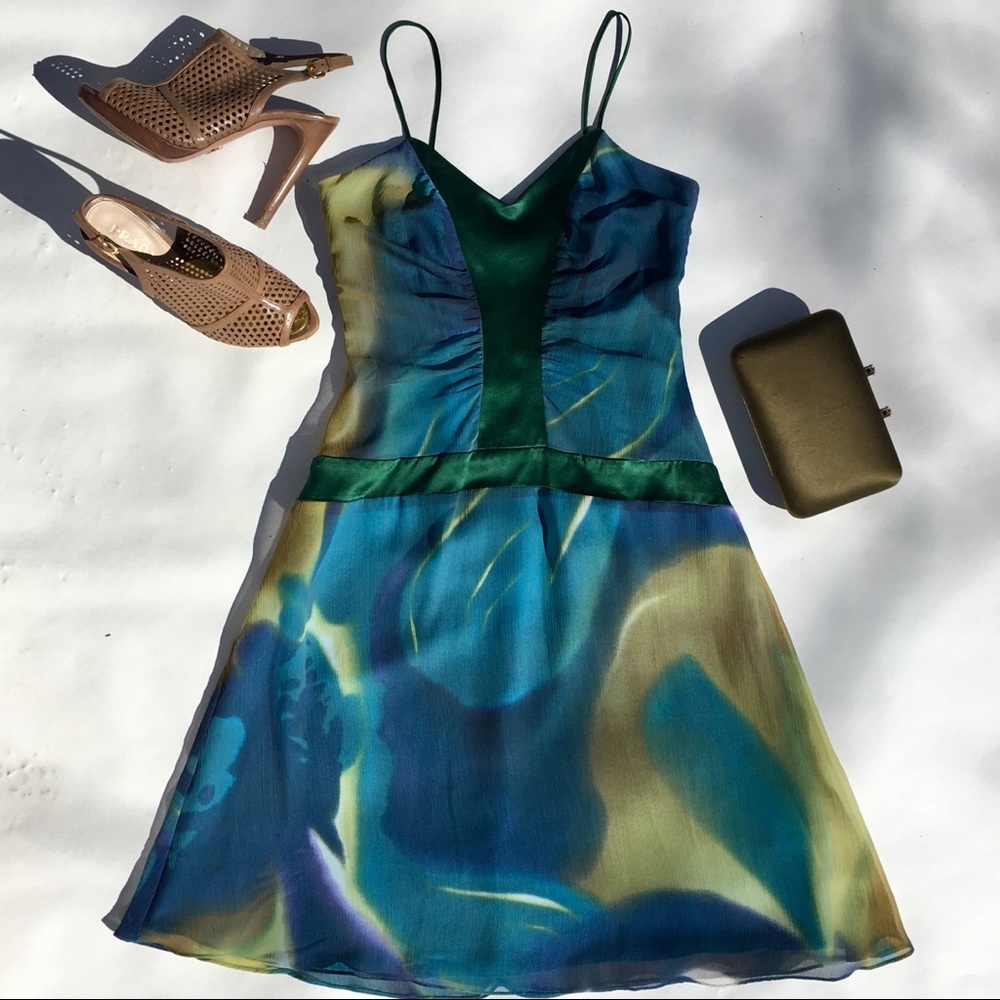 Mica Blue and Emerald Green Cocktail Dress - Picture 3 of 7